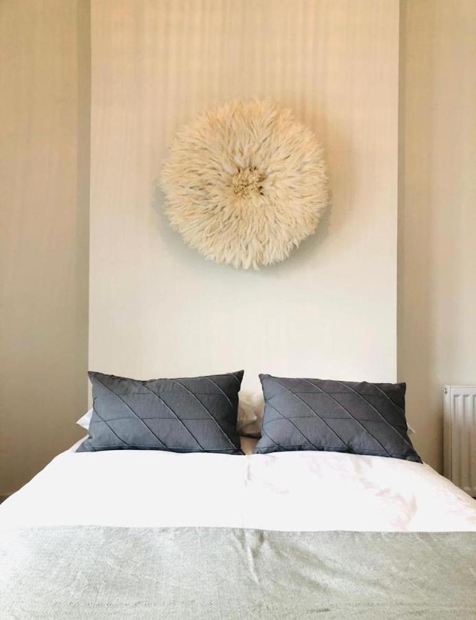 See Our Amazing Score At The Kepties - 5 X Luxurious Serviced Apartments - With Gardens - Fully Equipped - Free Parking - By Orion Short Stays - See Our Other Individual Listings --- This Is For Brand Awareness Only --- Arbroath Eksteriør billede